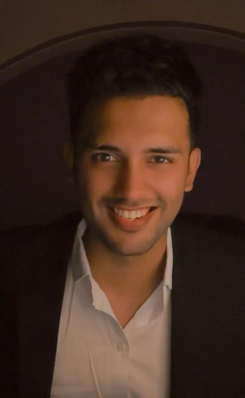 Mr. Abhishek vohra photo